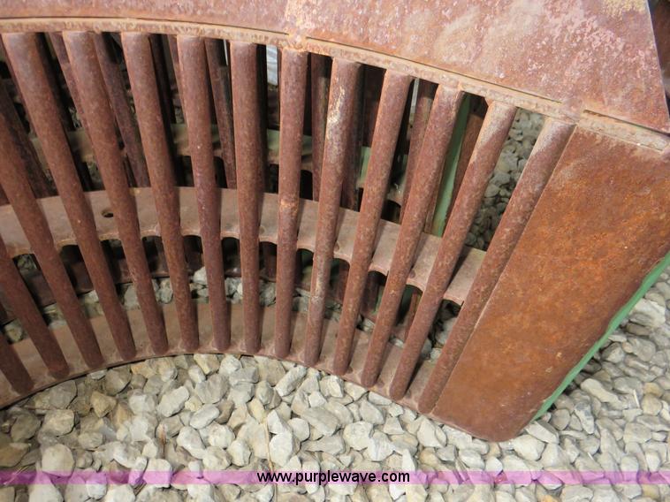 image for item AV9331 Round bar concaves