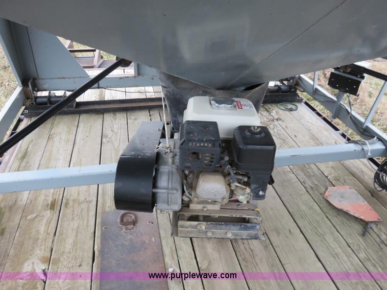 image for item AV9332 Convey All BTS300 seed tender