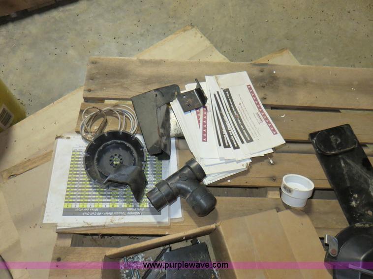 image for item AV9333 Meter Max Plus meter testing stand