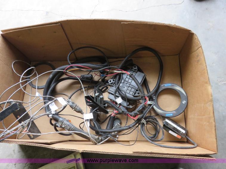 image for item AV9335 Raven smart steer kit