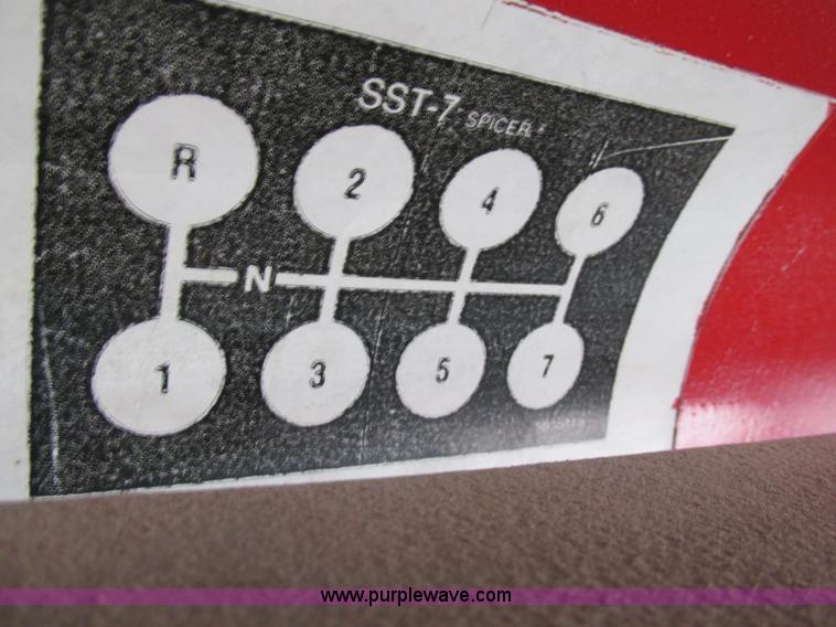 image for item AW9791 1988 Ford LN9000 grain truck