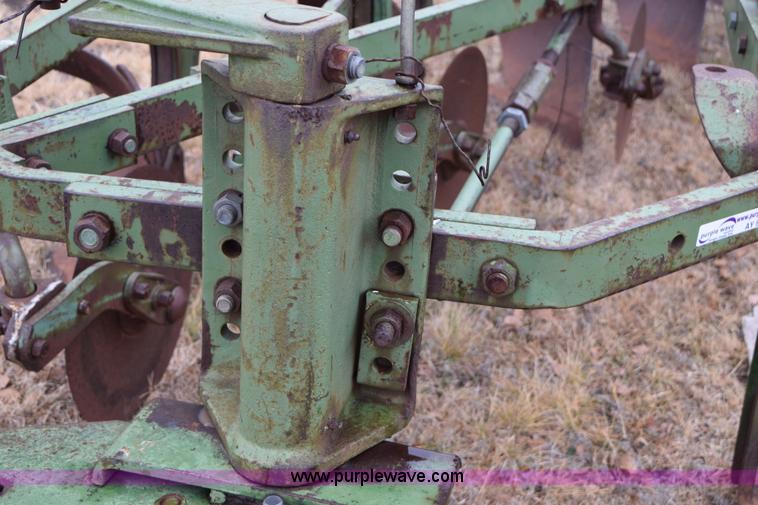 image for item AY9048 John Deere semi mount five bottom plow