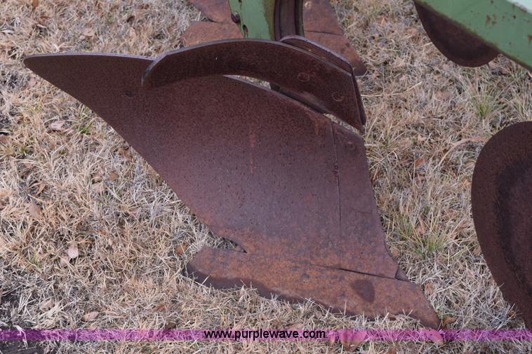 image for item AY9048 John Deere semi mount five bottom plow