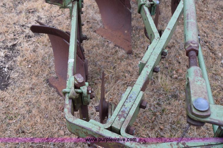 image for item AY9048 John Deere semi mount five bottom plow