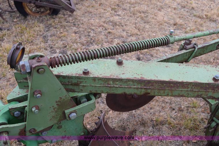 image for item AY9048 John Deere semi mount five bottom plow