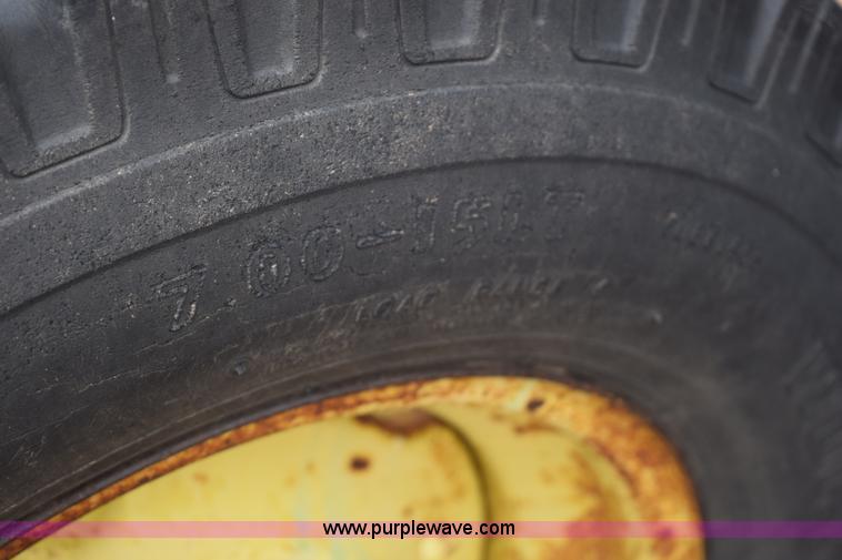 image for item AY9048 John Deere semi mount five bottom plow