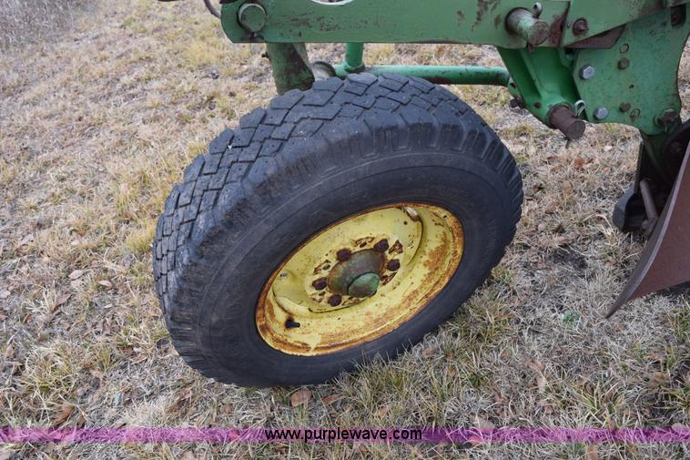 image for item AY9048 John Deere semi mount five bottom plow