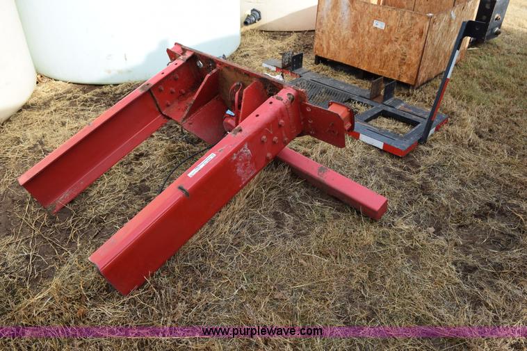 Rear semi truck frame and bumper in Lyons, KS Item AY9090 sold Purple Wave
