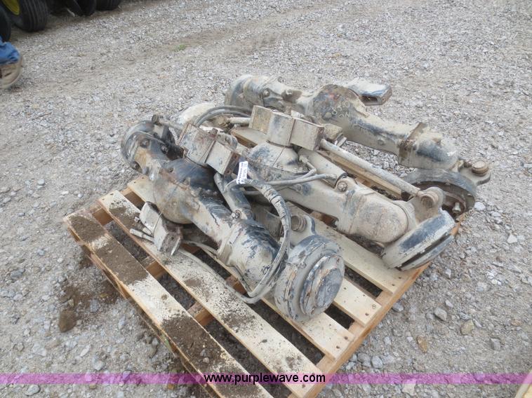 image for item AZ9125 (3) Dana front axles