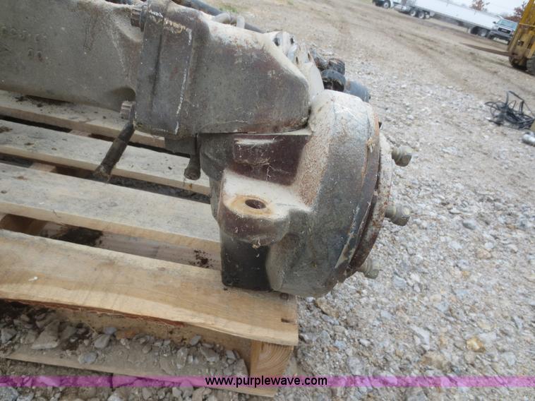 image for item AZ9125 (3) Dana front axles