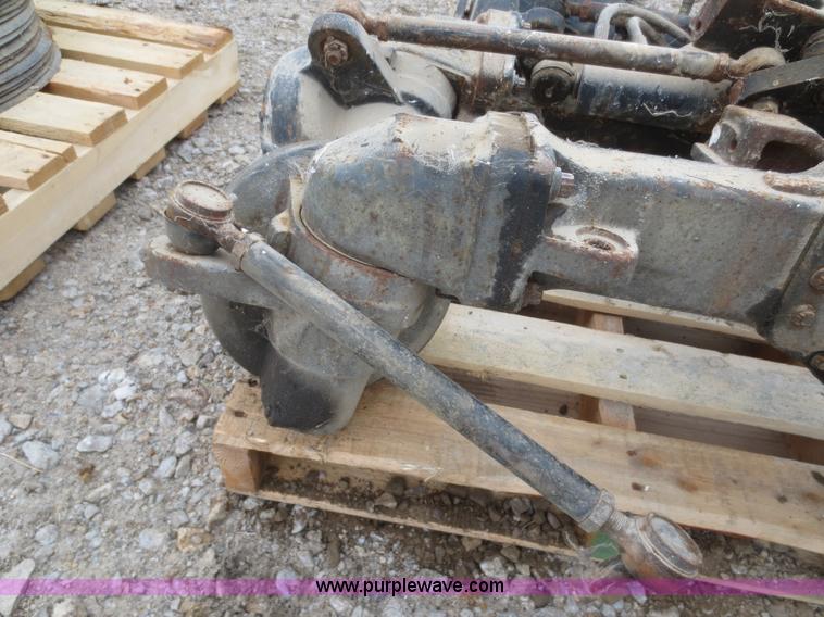 image for item AZ9125 (3) Dana front axles