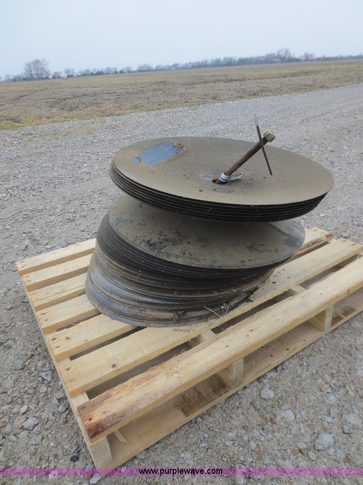 image for item AZ9126 (40) 24" disk blades