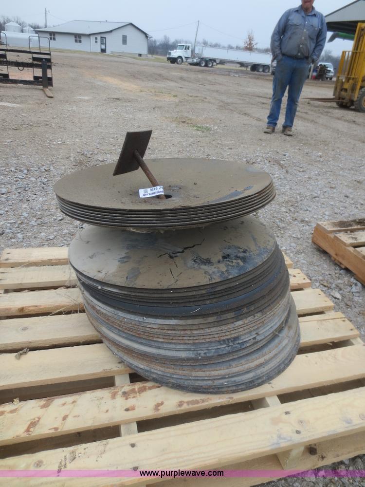 image for item AZ9126 (40) 24" disk blades