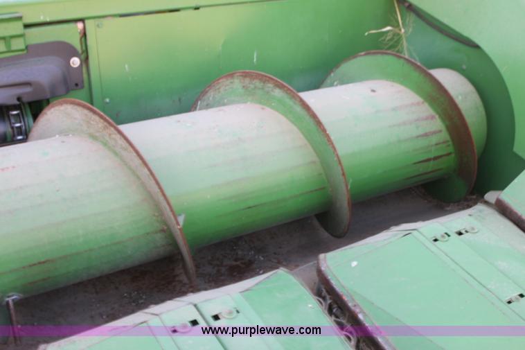 image for item D1299 John Deere 653A all crop head