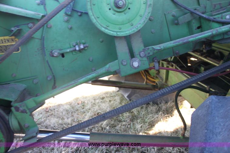 image for item D1303 1979 John Deere 6620 Turbo combine