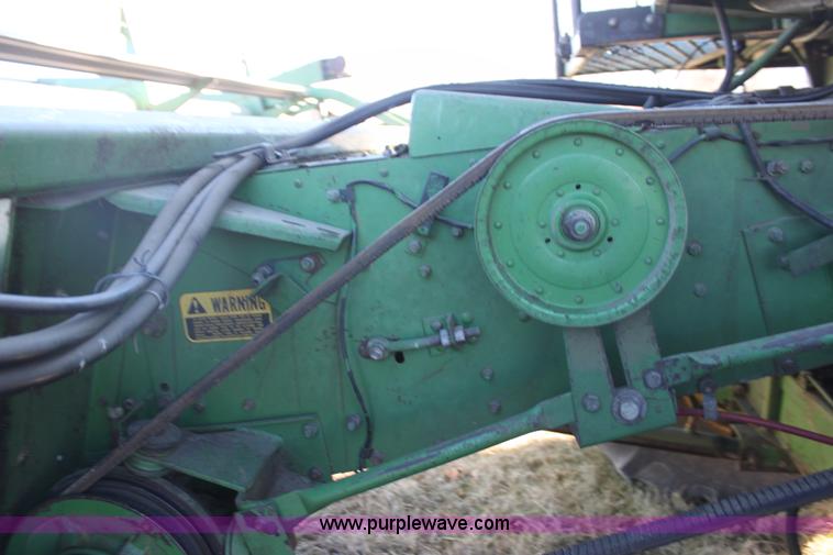 image for item D1303 1979 John Deere 6620 Turbo combine