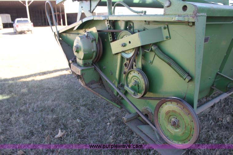 image for item D1303 1979 John Deere 6620 Turbo combine