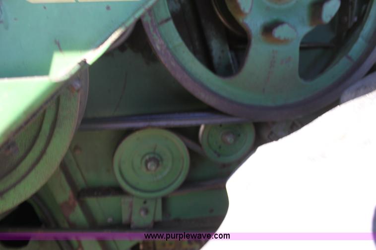 image for item D1303 1979 John Deere 6620 Turbo combine