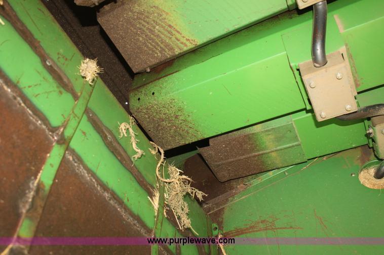 image for item D1303 1979 John Deere 6620 Turbo combine