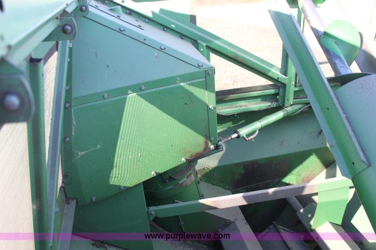 image for item D1303 1979 John Deere 6620 Turbo combine