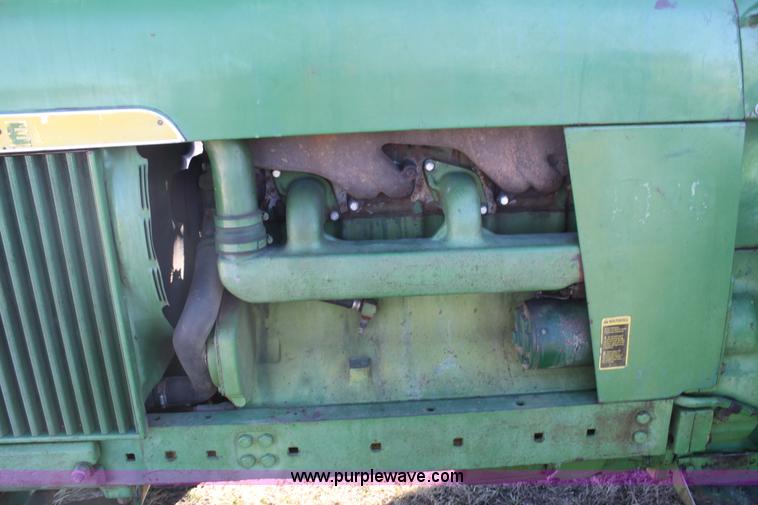 image for item D1304 John Deere 4020 tractor