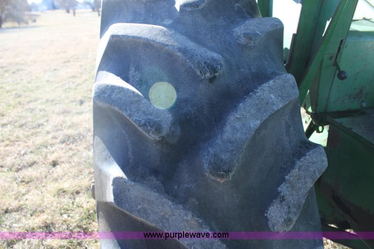 image for item D1304 John Deere 4020 tractor