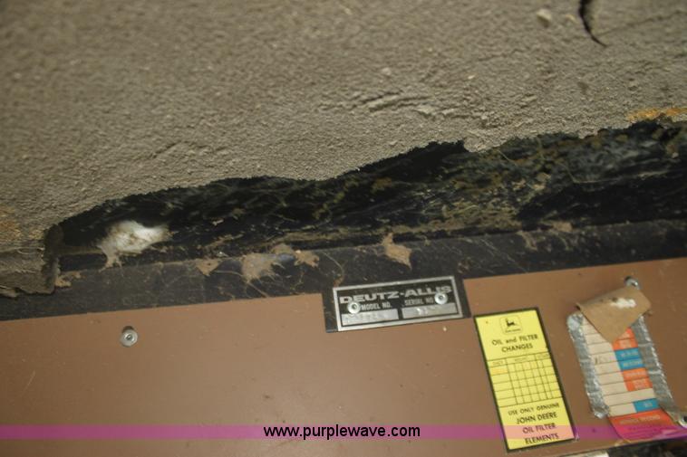 image for item D1309 1986 Gleaner L3 combine