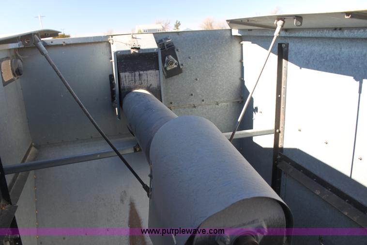 image for item D1309 1986 Gleaner L3 combine