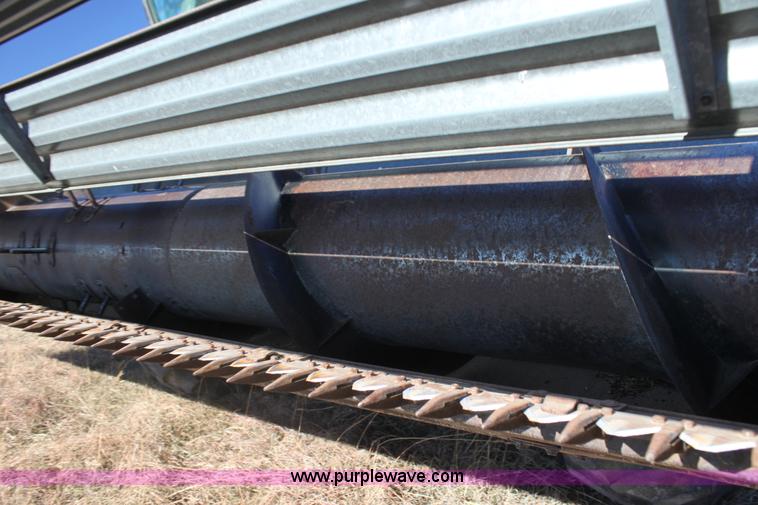 image for item D1309 1986 Gleaner L3 combine