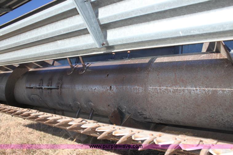 image for item D1309 1986 Gleaner L3 combine