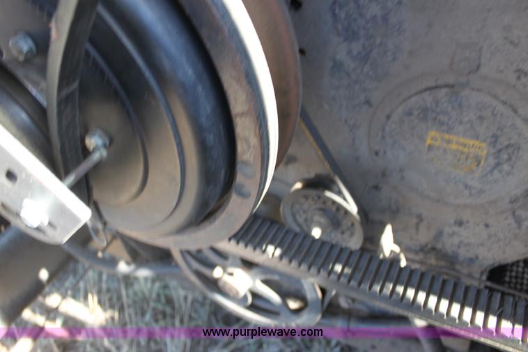 image for item D1309 1986 Gleaner L3 combine