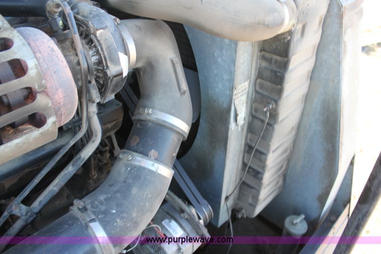 image for item D1309 1986 Gleaner L3 combine