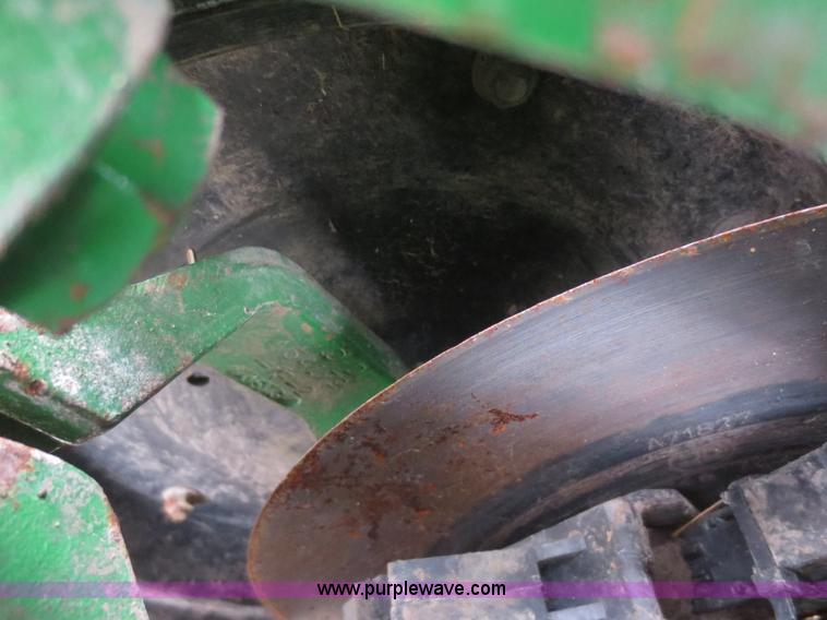 image for item D2235 1997 John Deere 1770 planter