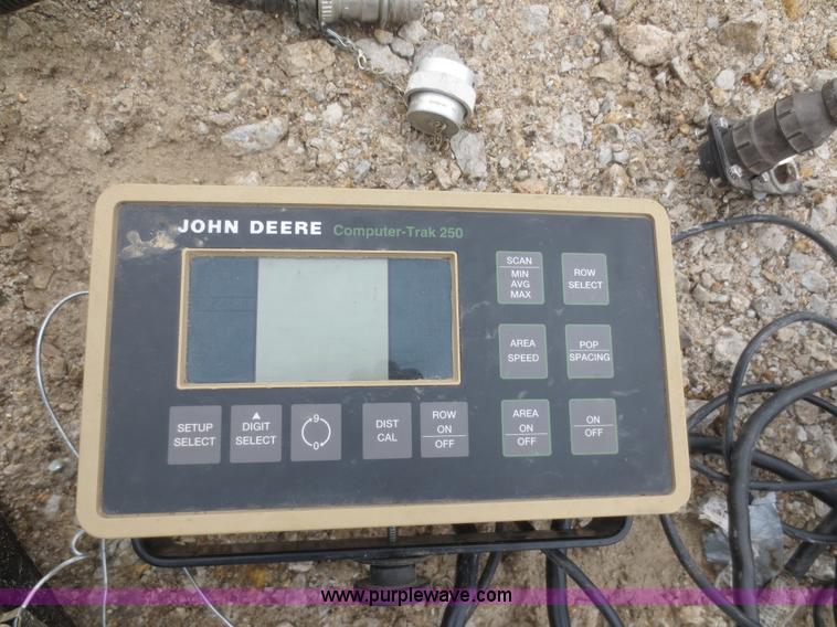 image for item D2235 1997 John Deere 1770 planter