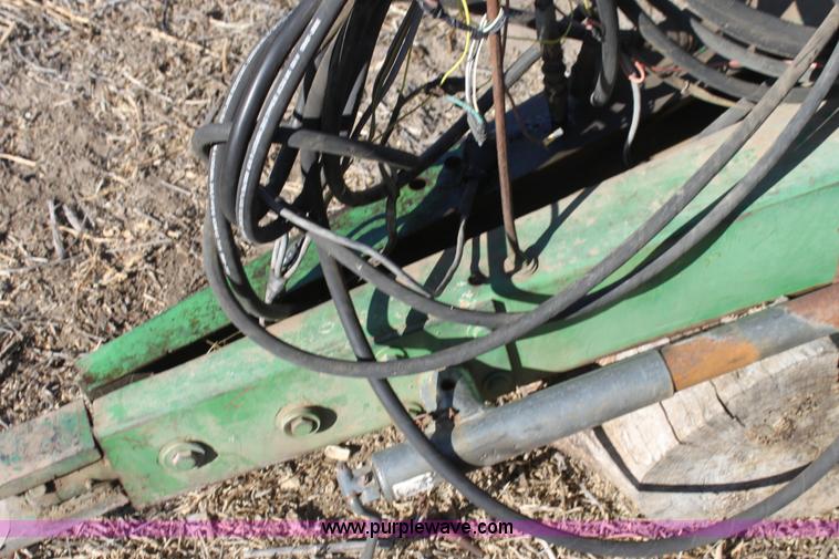 image for item F3392 John Deere 7000 planter