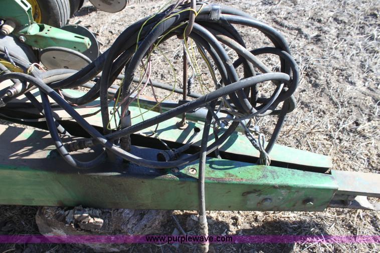 image for item F3392 John Deere 7000 planter