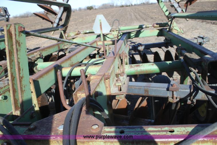 image for item F3393 John Deere T0230 double off-set disk