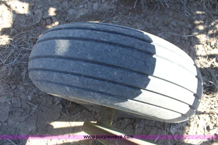 image for item F3393 John Deere T0230 double off-set disk