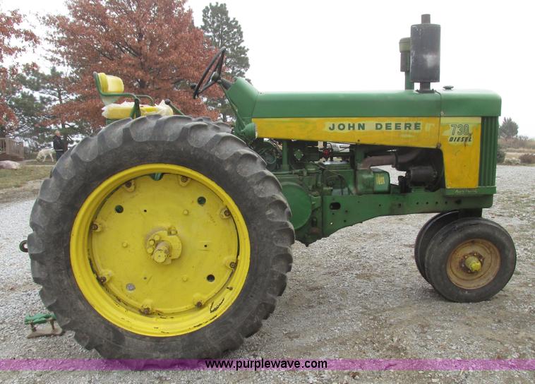 image for item G9859 1958 John Deere 730 row crop tractor