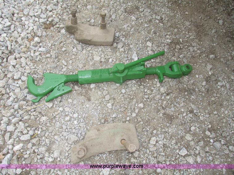 image for item G9859 1958 John Deere 730 row crop tractor