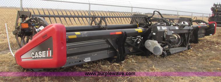 image for item G9860 2013 Case IH 2162 draper head