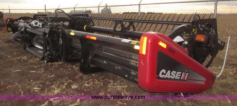 image for item G9860 2013 Case IH 2162 draper head