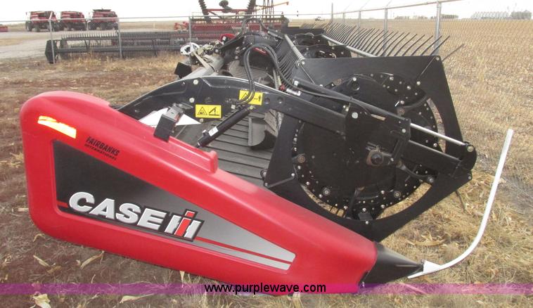 image for item G9860 2013 Case IH 2162 draper head