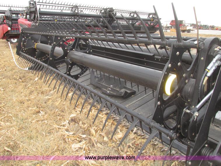 image for item G9860 2013 Case IH 2162 draper head