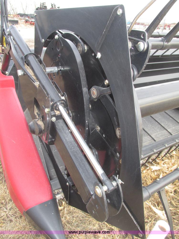 image for item G9860 2013 Case IH 2162 draper head