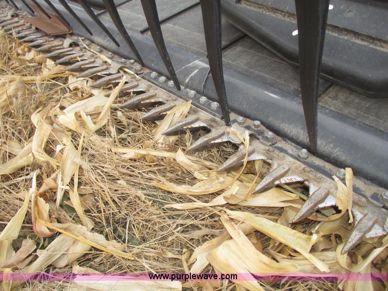 image for item G9860 2013 Case IH 2162 draper head