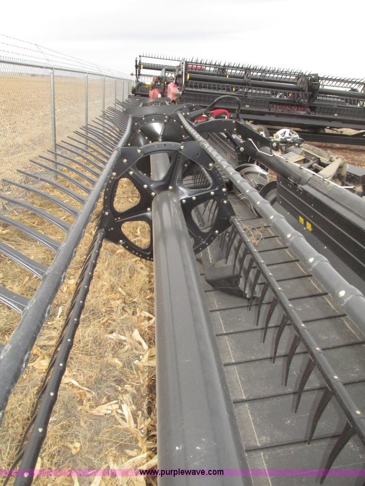 image for item G9860 2013 Case IH 2162 draper head