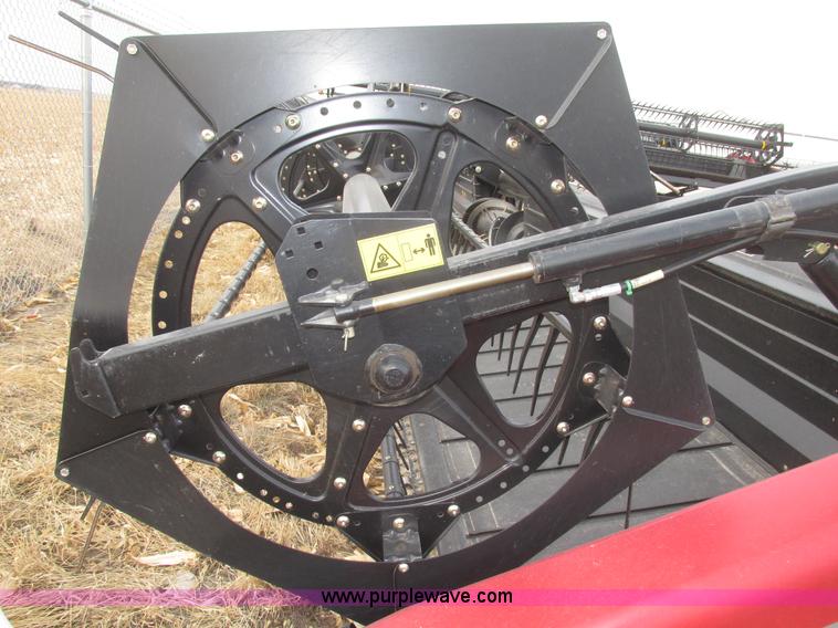 image for item G9860 2013 Case IH 2162 draper head