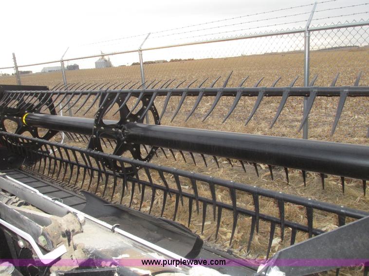 image for item G9860 2013 Case IH 2162 draper head