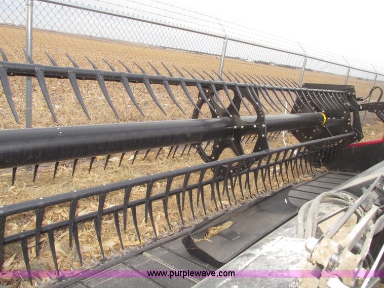 image for item G9860 2013 Case IH 2162 draper head